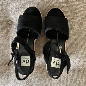 Dolce Vita Black Suede-Like Espadrille Sandal - Size 7